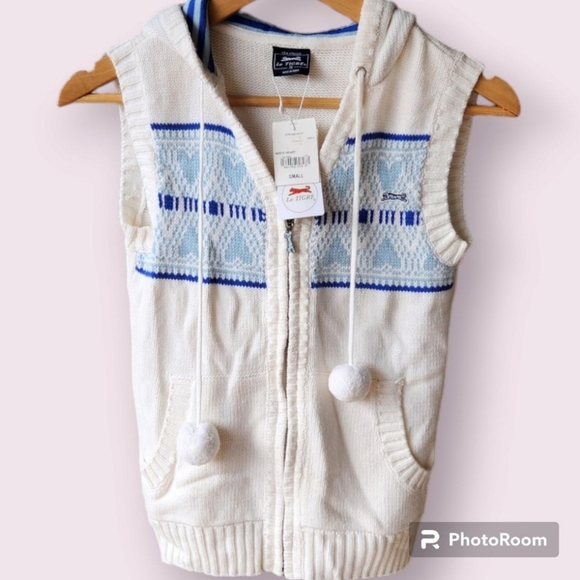 Le Tigre Sweaters - NWT- Le Tigre zip-up sweater vest- size small
